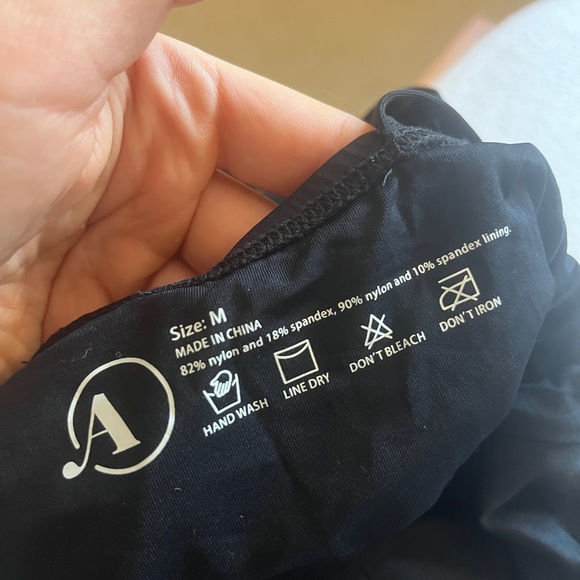 Andie Swim Montuak One Piece NWT - Picture 4 of 6